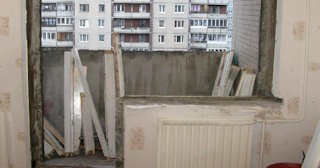 Демонтаж подоконного блока в Сосновом Бору – услуги по доступным ценам от 1566 рублей